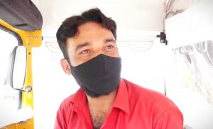 Police commits indecency with driver Javed, who is doing social service by driving an auto-ambulance in Chhola area